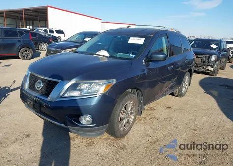 2015 Nissan Pathfinder Sv z USA, uszkodzony, nr VIN 5N1AR2MM5FC701770